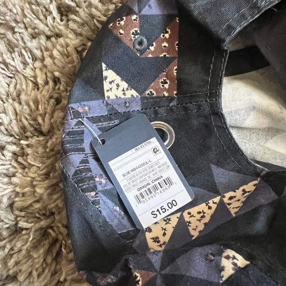 NWT universal thread geometric pattern hat - Picture 4 of 5